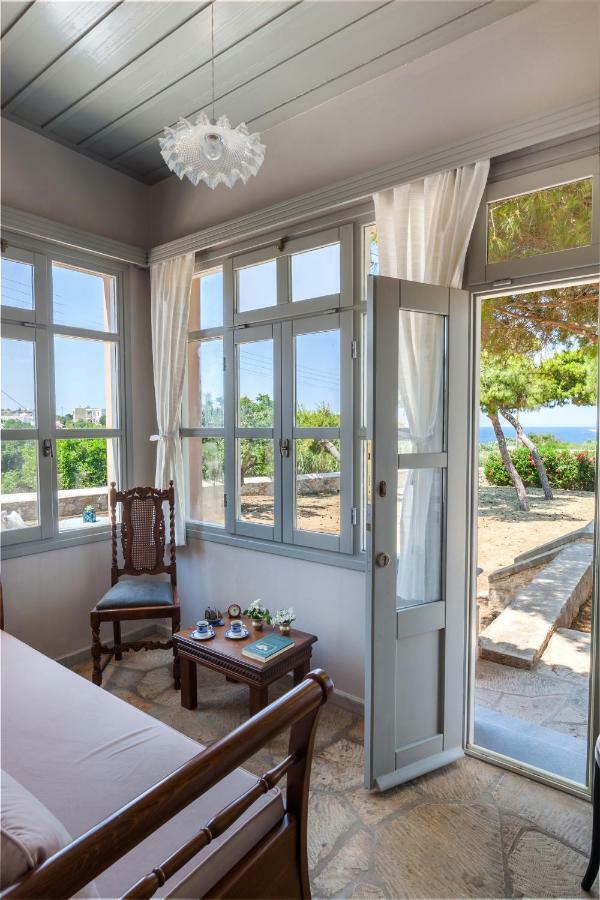 فيلا Dellagracia Mansion In Poseidonia Syros Posidhonía المظهر الخارجي الصورة